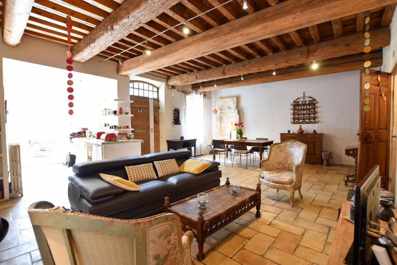 Holiday home Zen Arena, Clim - Terrasse Villa Arles