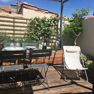 Maison Avec Terrasse A Arles, Provence Holiday home